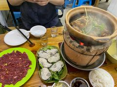 -雄伟美食(高沙中街店)