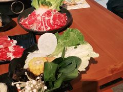 -呷哺呷哺(星光天地店)