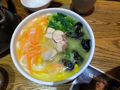 -云海肴·汽锅鸡·云南菜(天津国金汇店)