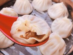 蟹黄小笼包-食惠里小笼包面馆(越秀店)