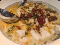 -鱼亨小鲜酸菜鱼(大信店)