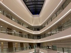-上海滴水湖皇冠假日酒店