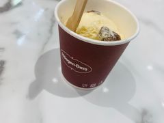 -哈根达斯(芳圆里店)