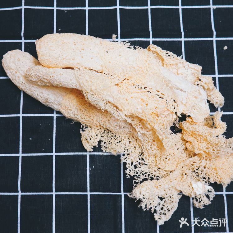 日常煲汤💫营养美味的竹荪老鸭汤