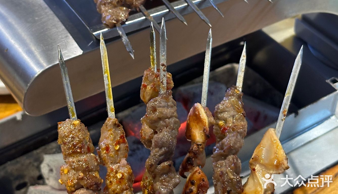 来延吉吃烤串🍢指定是少不了的他家“罗宫串店”