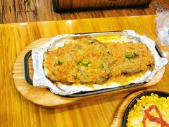 -老东镇啤酒屋海鲜加工·蒸汽海鲜·海鲜烧烤(台东店)