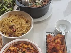 -峨嵋小镇·川菜(勒泰中心店)