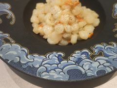 手剥河虾仁-RIVIERA 松鹤楼(外滩店)
