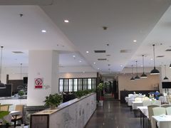 -鸭王烤鸭店(三里河店)