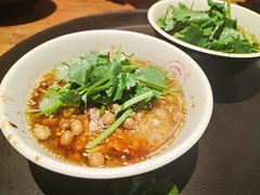 特色酸辣粉小料-万记麻辣烫国展总店