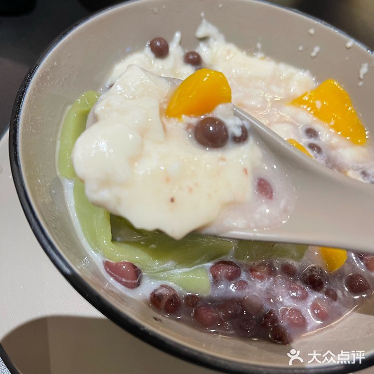 有点好看的糖水铺-熊猫来珠海