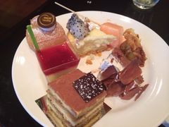 -富力希尔顿酒店·地阔自助餐厅