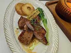-秘密旅行Bonjour(黑金冠 江南西店)