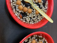 -红鼻子桂林米粉(金唐新光界店)