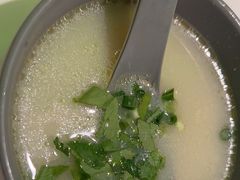 -洪氏嗨捞·广东猪肚鸡·椰子鸡火锅(西咸万象城店)