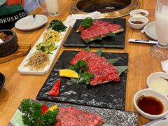 -炼火烤肉店