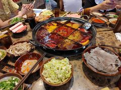 -正南齊北重庆老火锅(光华村直营店)