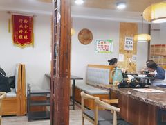 -灶知轩湘西石锅鱼(万佳广场店)
