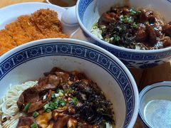 -沪西老弄堂面馆(定西路店)