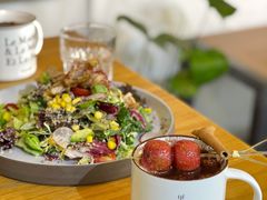 烤鸡腿肉牛油果沙拉-CHILLAX轻乐时(侨建·Hi City店)