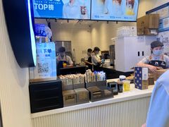 -瑞幸咖啡(凯德虹口龙之梦店)