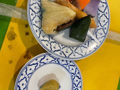-莫定标娘惹糕点