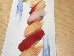 寿司拼盘-富山日式料理(宽厚里店)