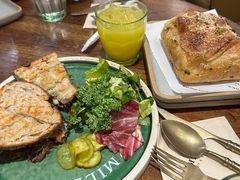 超级牛肉帕尼尼-O'mills Sourdough Bakery&Bistro(永嘉路店)