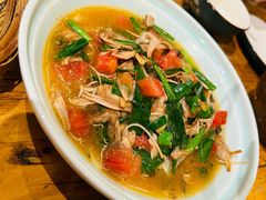 素荷花-老滇山寨•云南特色菜•地方菜•民族风情歌舞表演(金碧店)