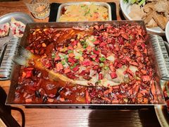 -六福烧烤酒馆(秦隆步行街店)