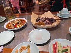 招牌油烫鹅-六合居·明厨亮灶餐厅(成双大道店)