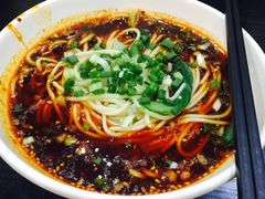 -秦云老太婆摊摊面(磁器口店)