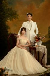 -雪中彩影婚纱摄影·微光艺术中心