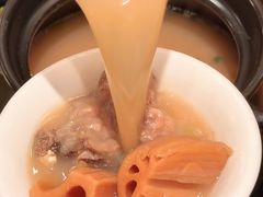 -莲餐厅·湖北菜·潜江小龙虾店(愚园路店)
