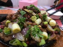 -泸沽肴(泸沽湖大洛水村农村信用社旁店)