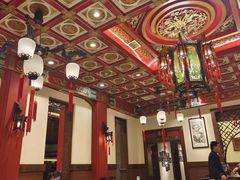 -梅龙镇酒家(南京西路总店)