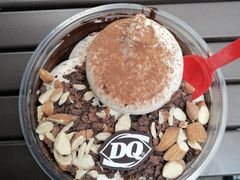 -DQ·蛋糕·冰淇淋(大宁国际商业广场店)