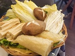 -肥田仔·香港大排档(静安寺店)