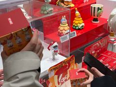 -泡泡玛特POPMART (北京超极合生汇店)