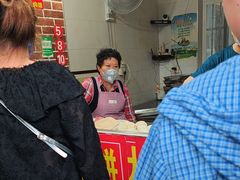 -安工大饼庞家肉饼