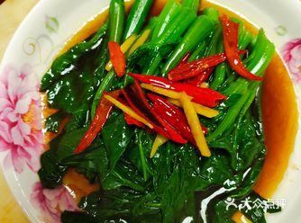 田子觅食之香甜蔬菜白灼菜心