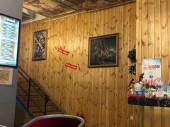 -明日世界密室轰趴·剧本桌游·箭馆团建(国贸店)