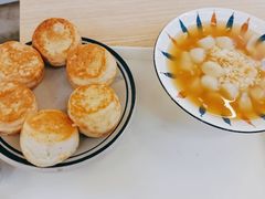 -正南齐北·老街糯米团(洪崖洞店)