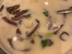 -清真·玛丽亚新疆菜主题餐厅(浙江中路店)