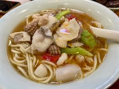 红油八宝面-奎元馆.百年奎元.非遗传承(西湖边的解放路店)
