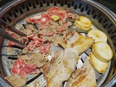 -木槿花韩式炭烤·熟成肉工坊(孙文东路店)