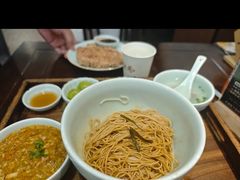 -蟹上黄·蟹黄面·江南糖水(人民广场店)