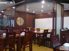 环境-陈生记黑鱼馆·20年活鱼现杀(宁波鼓楼店)