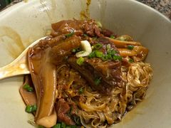 -万利洪记粉面美食