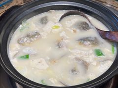 雪山鱼炖豆腐-炊烟餐厅